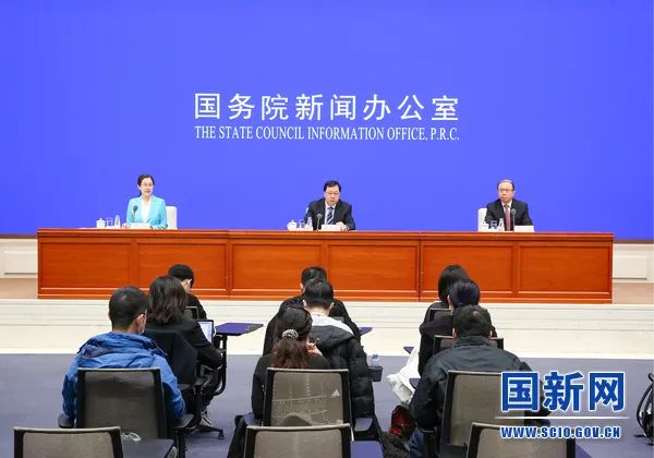 压减测绘资质等级，下放甲级审批权限！刚刚的国务院政策吹风会上，王广华副部长详细介绍深化测绘资质改革有关情况